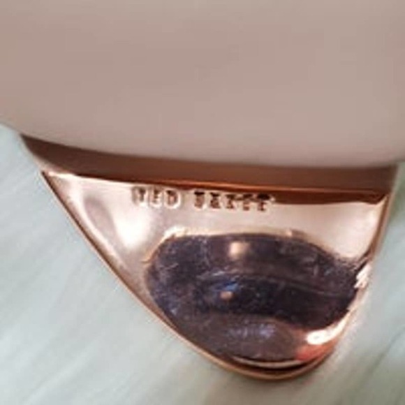 BRAND NEW Ted Baker Phanda 3 Heeled Sandals  - Nude Size 7.5 - Picture 4 of 8